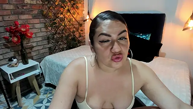 AGATHA_GREY_'s cam snapshot