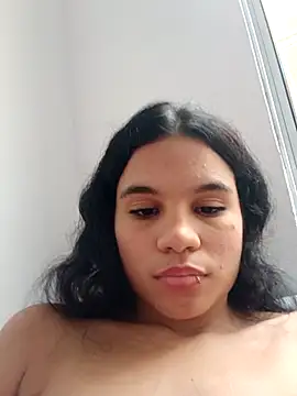 Little-Pussy19's cam snapshot