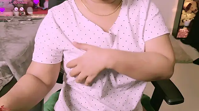 Khaleesiiii's cam snapshot