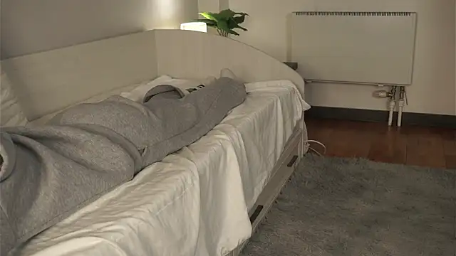 HattieGenualdi's cam snapshot