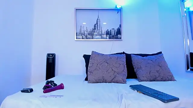 _maria_celestee_'s cam snapshot