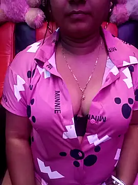 ella_mariya's cam snapshot