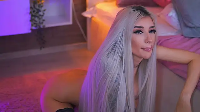 Juicy_Jessye's cam snapshot