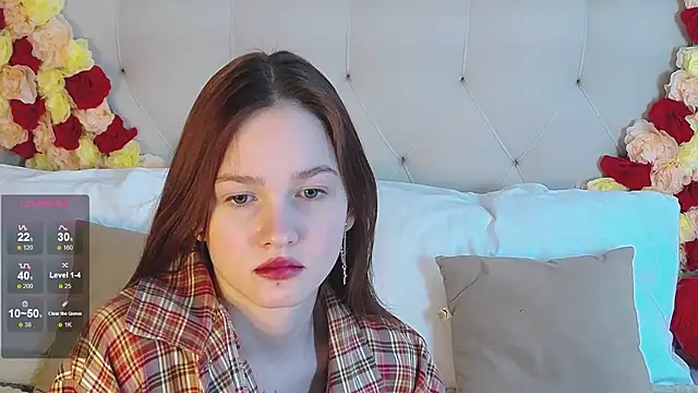 MichelleRoux's cam snapshot