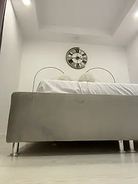 IsabellaEtthan live sex cam