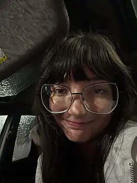 urpuppymoon's cam snapshot