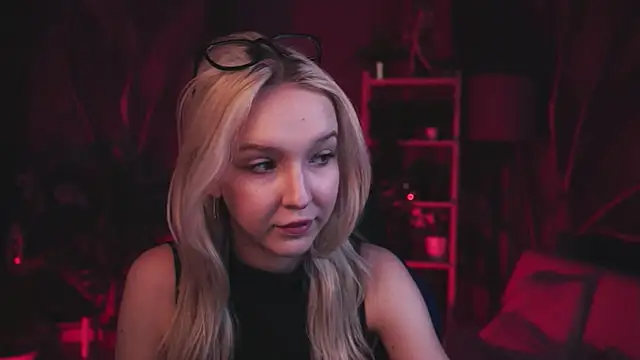 MaoqiBeverly's cam snapshot