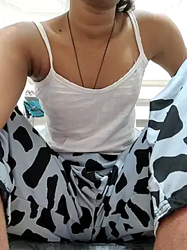 Isha_kumari_69's cam snapshot