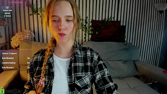 Casey_Sweeet's cam snapshot