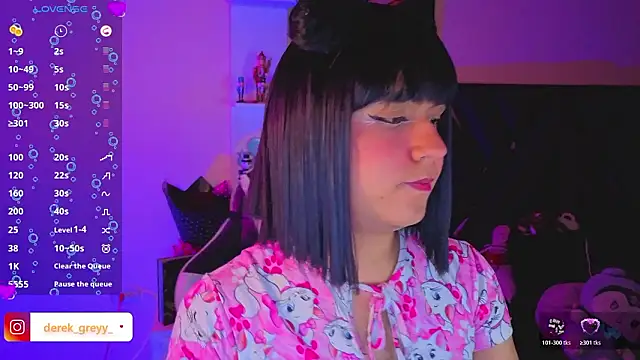 derek_greyy_'s cam snapshot