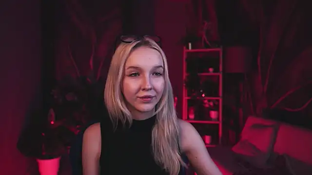 MaoqiBeverly's cam snapshot