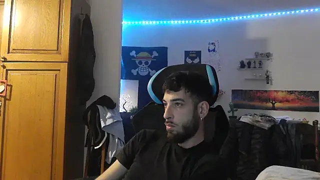 maestroboris95 live sex cam