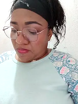 honey-suckle's cam snapshot