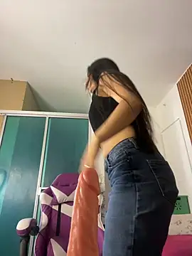 scarleth_zin's cam snapshot