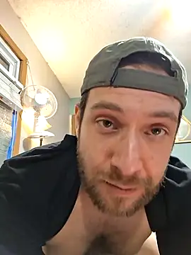 SmokingSloth live sex cam