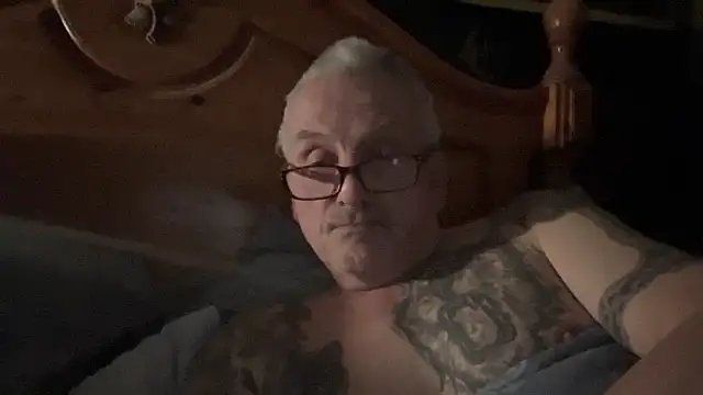 poggles's cam snapshot