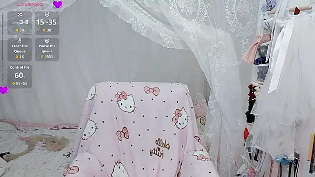 9aunatiis live sex cam