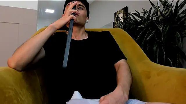 roan_birkin live sex cam