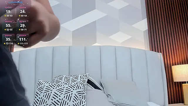 Julietasantos__'s cam snapshot