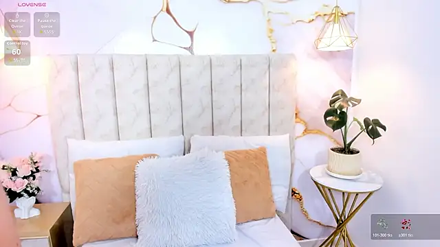 LauraSmith-01 live sex cam