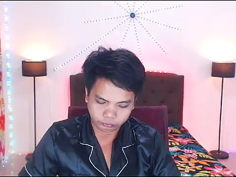 XExtraServiceManX live sex cam