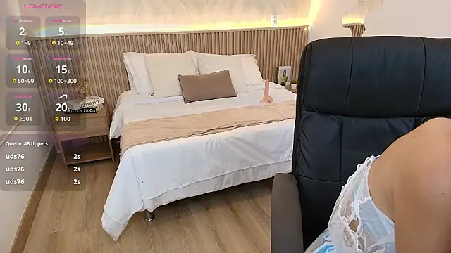 BellaMillers's cam snapshot