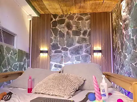 Sara_Becky's cam snapshot