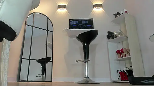 solsmithxx live sex cam