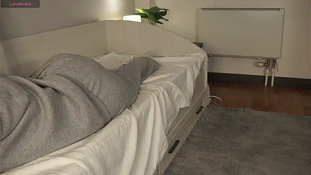 HattieGenualdi's cam snapshot