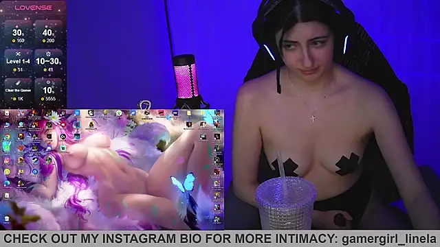 Gamergirl-Linela live sex cam
