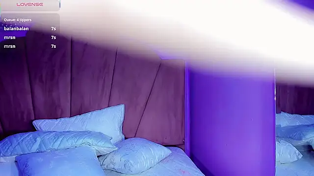 ValeriaAguilar live sex cam