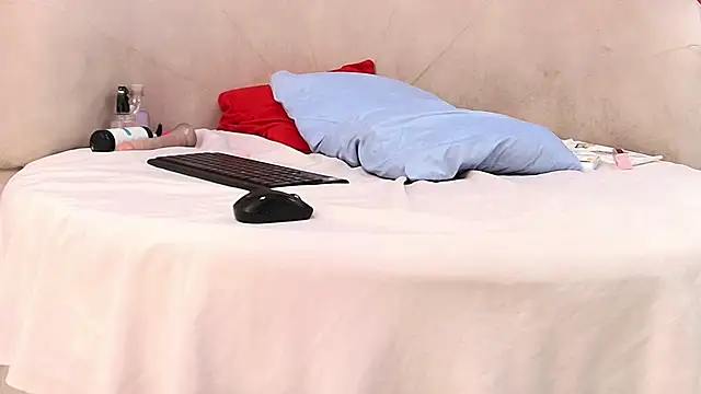 AzulMaveric's cam snapshot