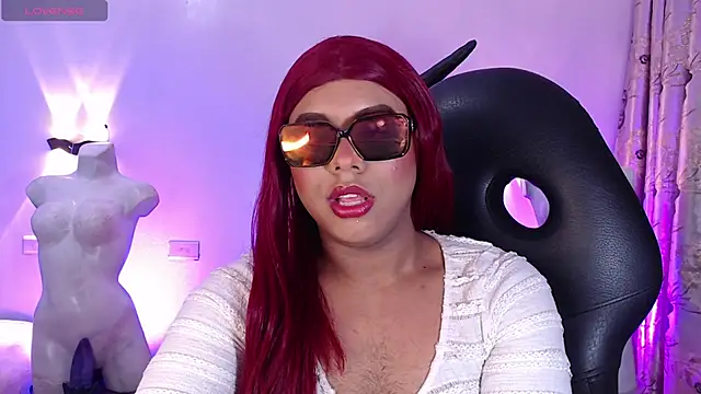 Emili_Roux live sex cam