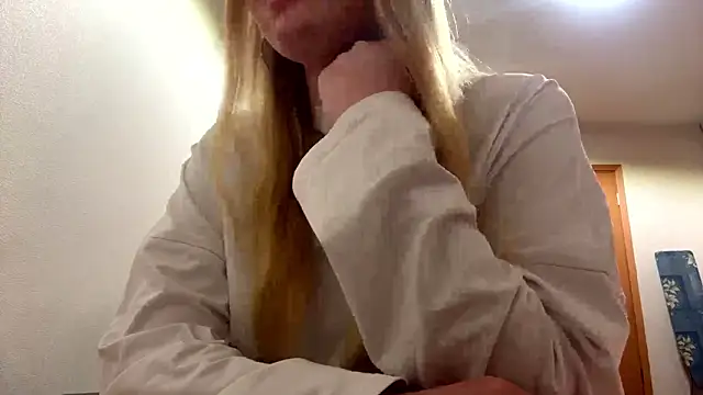 RoseBakeer's cam snapshot