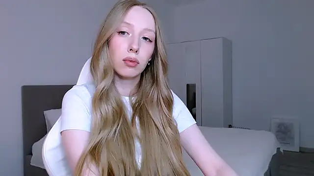 Luna_insniity's cam snapshot