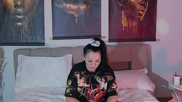 ReiyaRey live sex cam