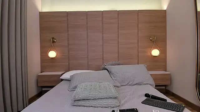 Alessia_Gold's cam snapshot