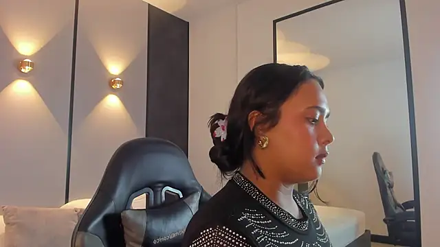 sophia_solerr's cam snapshot