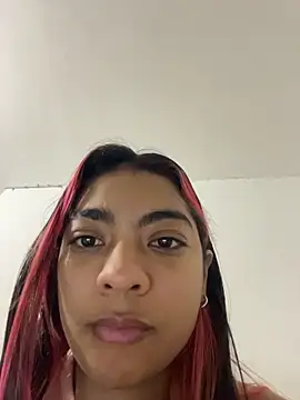 SusiJames_'s cam snapshot