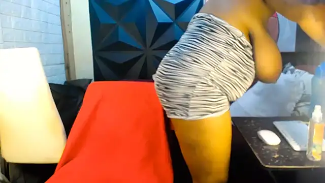 Ebonyfancyface's cam snapshot