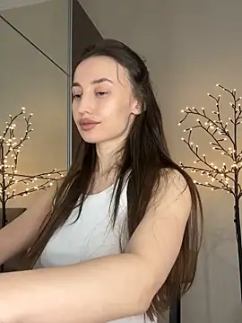 Polli_Kiss's cam snapshot