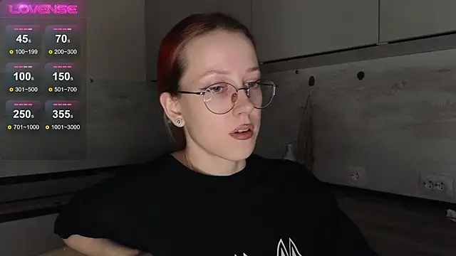 MaryBliss's cam snapshot