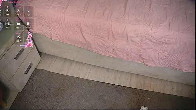 Emily_Cesoni live sex cam