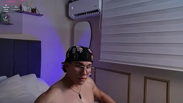 Thony_Big live sex cam