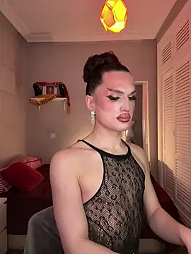 Crystal_________ live sex cam