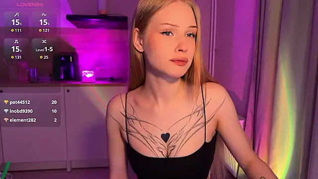 lisa_barbie's cam snapshot