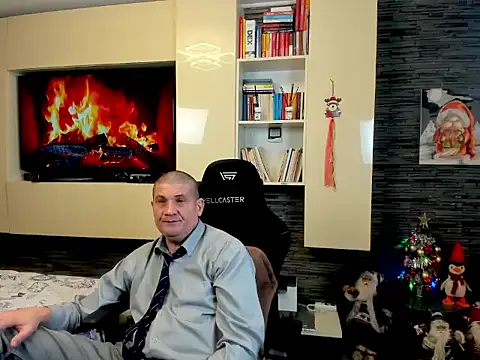 SpartacusDaddy48's cam snapshot