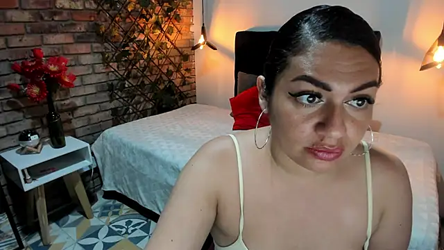 AGATHA_GREY_'s cam snapshot