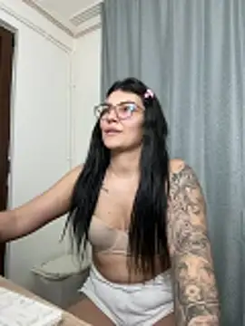 MiaKiittyy's cam snapshot