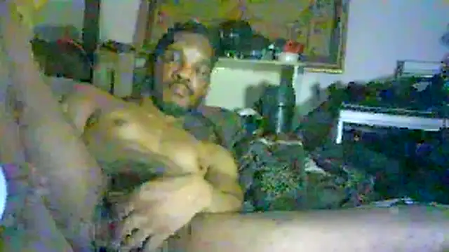 ON3YOULLN3VER_FIR3's cam snapshot